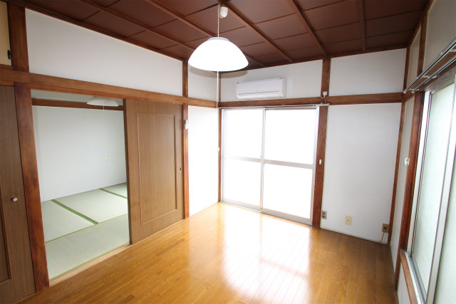Living and room