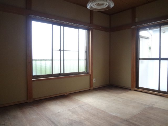 Living and room