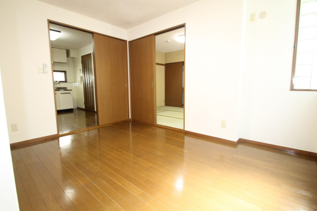 Living and room