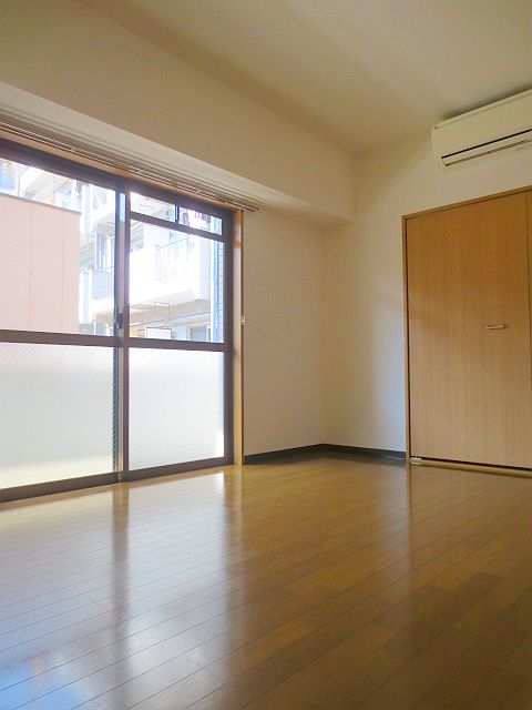 Other room space