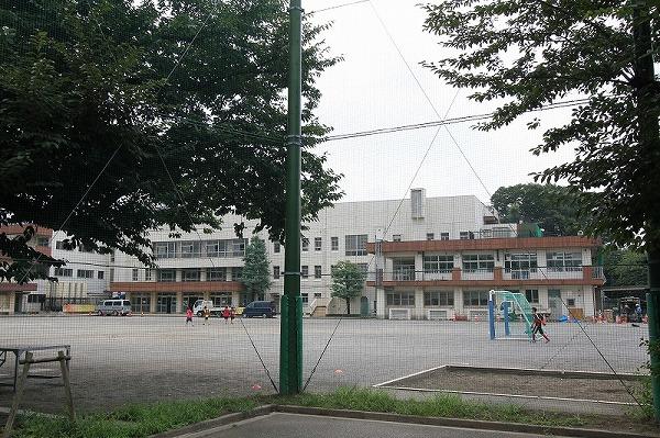 Primary school. Nishitokyo Honcho 780m up to elementary school