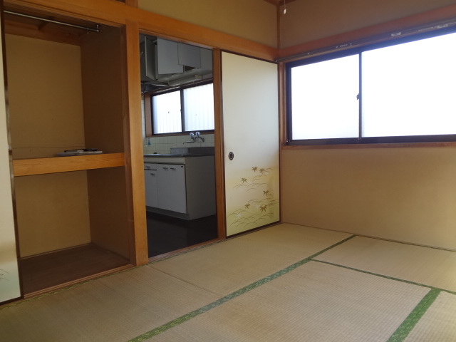 Other room space