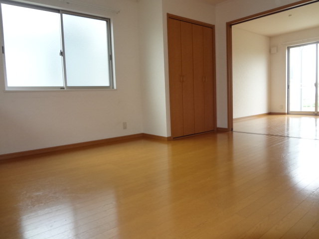 Other room space