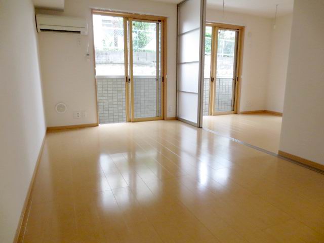 Living and room