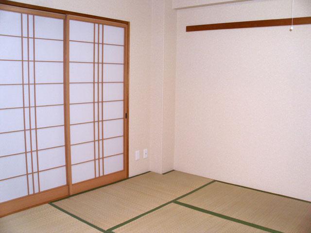Non-living room. Japanese style room