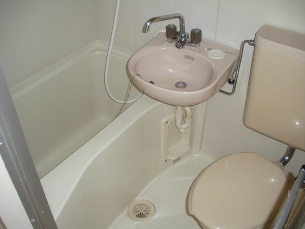 Bath. ☆ 3 is a point unit type
