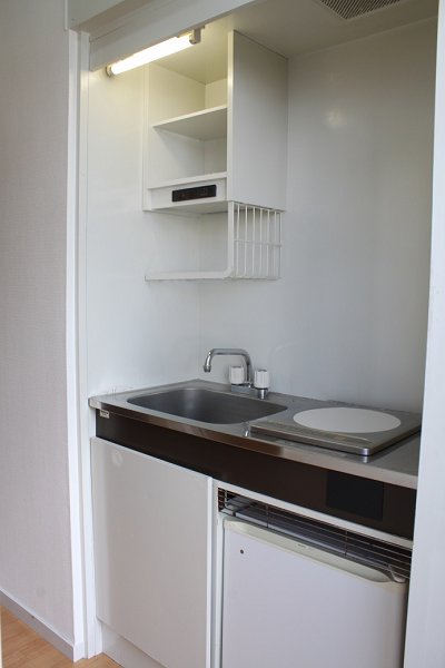 Kitchen. ☆ With a mini fridge!