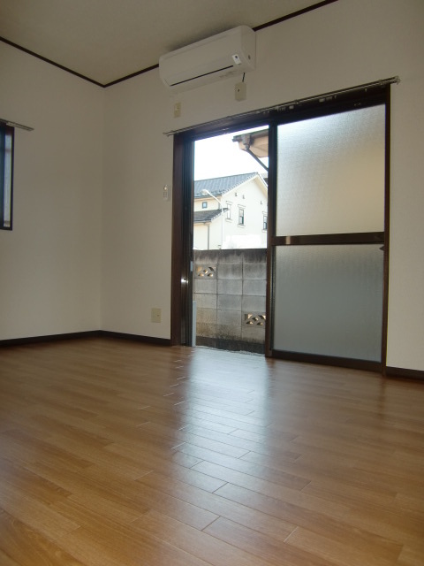 Living and room