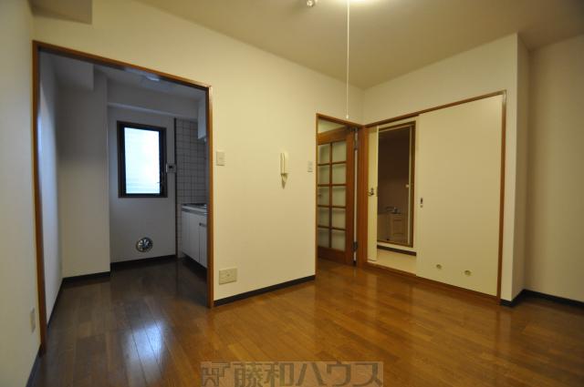 Living and room