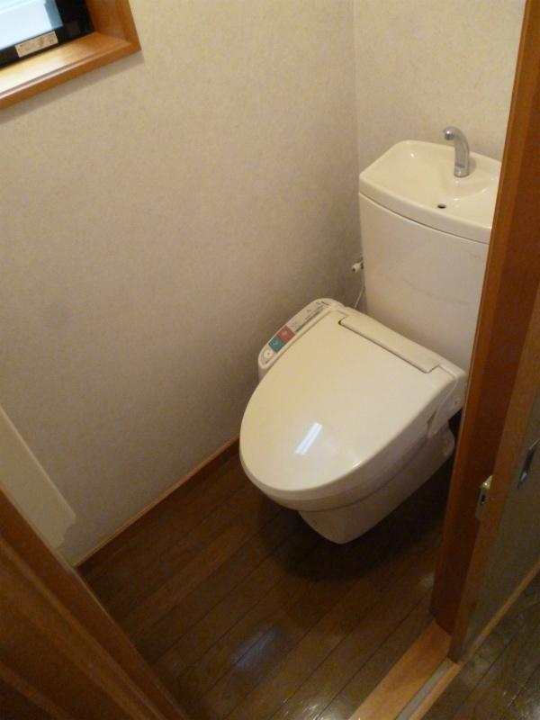 Toilet. ☆ With warm water washing toilet seat