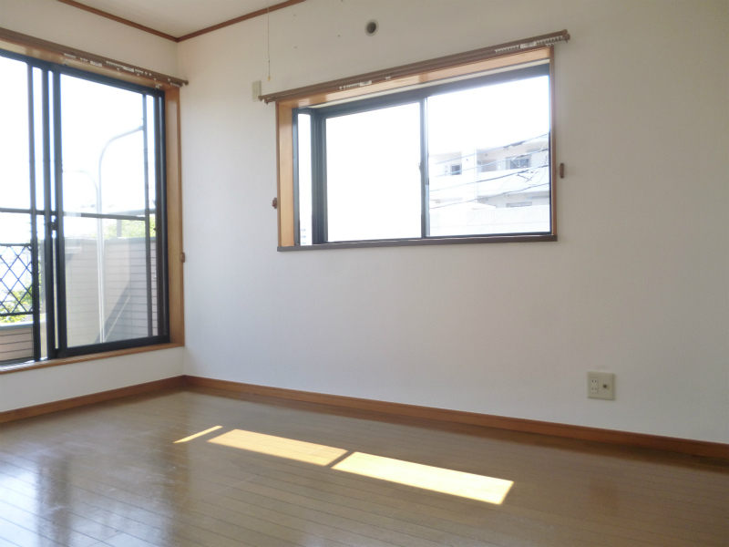 Other room space.  ☆ 3 Kaiyoshitsu