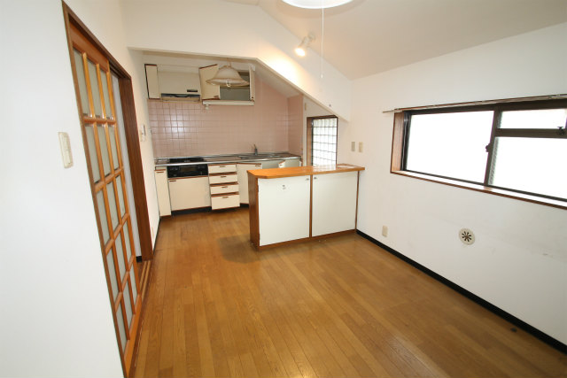 Living and room