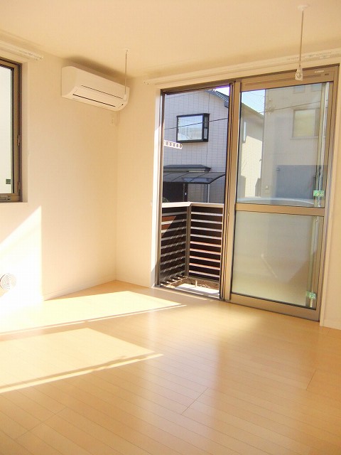 Living and room