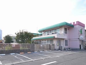 Ome pear tree nursery (photo, 1-minute walk ・ 53m) Monday ~ It is open to the public the playground during the Friday morning. other, Ome kindergarten (600m), Kawabe nursery school (620m) and an 8-minute walk zone