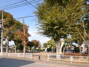 ◎ also shopping, school, Nursery, Park walked within 10 minutes! Same property convenience of daily life is a big attraction. primary school, Nursery, Of course, super, etc., Citizens Center (4-minute walk ・ 250m), Ome Gymnasium (a 9-minute walk ・ Since the 700m) and public facilities are also located within a 10-minute walk, Busy dad also for your child ・ I'm glad location also for mom. Also, About a 6-minute drive to the Ken-Ō Expressway Ome IC (about 3.8km), Go out to the city side of the car, It is going to feel free to leisure to the suburbs. 