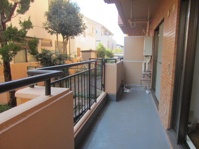 Balcony. Local (11 May 2013) Shooting