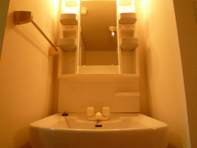 Washroom. ☆ Independent wash basin ☆