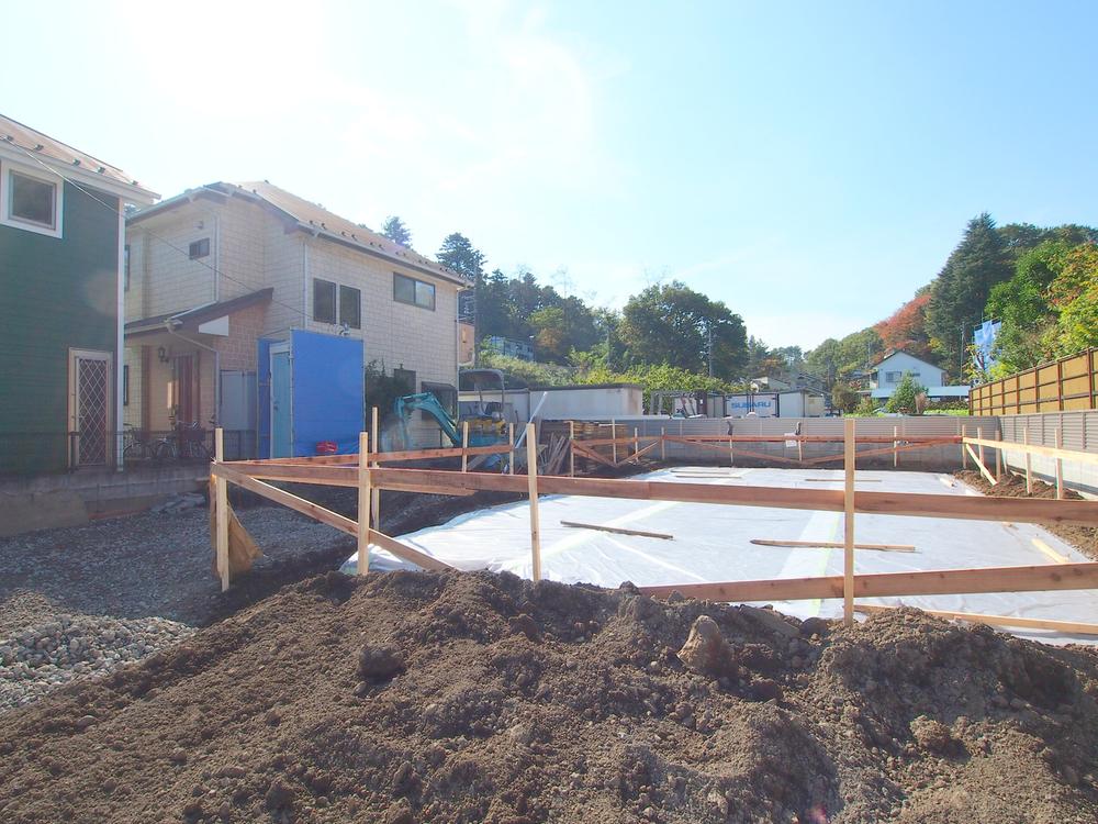 Local appearance photo. Local shooting November