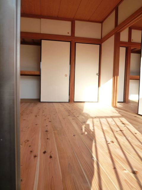 Living and room. Western-style using solid wood