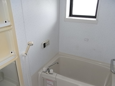 Bath. Additional heating function ・ With window