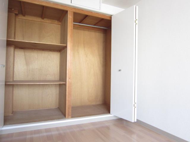 Receipt. Indoor (12 May 2013) Shooting