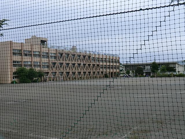 Junior high school. Ome Tatsudai 2934m until the third junior high school