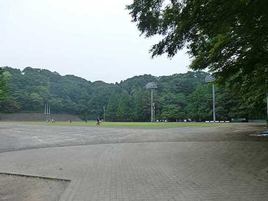 park. 1100m to Nagayama park