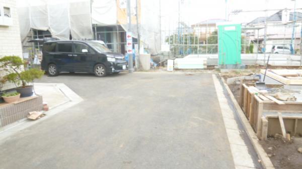 Local photos, including front road