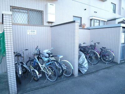 Other common areas. ☆ On-site bicycle shelter ☆