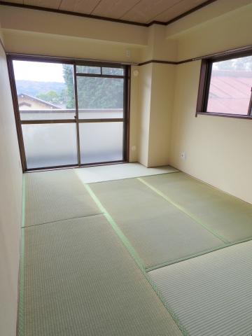 Non-living room. 6 Pledge Japanese-style room (balcony side) two-sided lighting