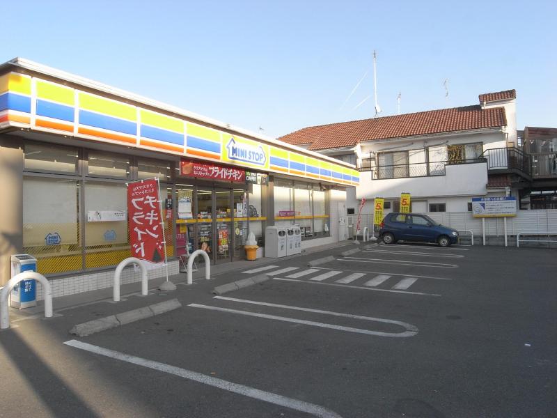 Convenience store. MINISTOP I smell Is the Koenmae store (convenience store) to 220m
