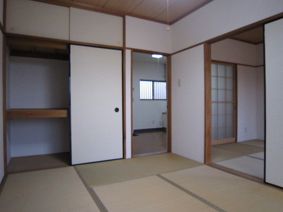 Living and room.  ☆ Dining from Japanese-style ☆