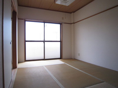 Living and room.  ☆ Japanese-style room 2 ☆