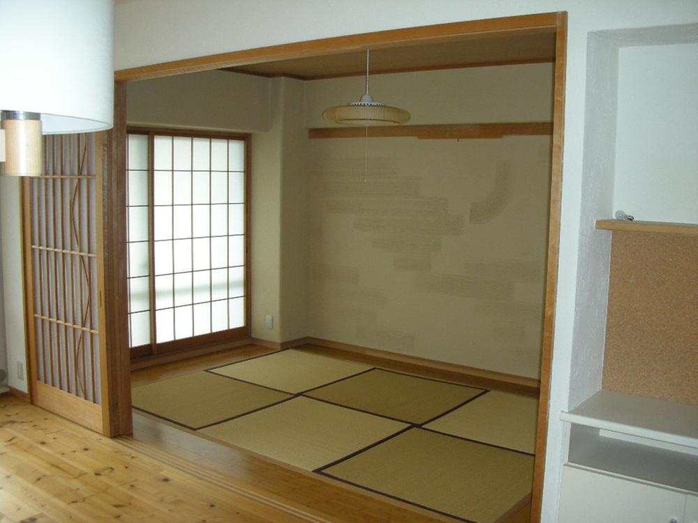 Non-living room. Indoor (September 2013) Shooting