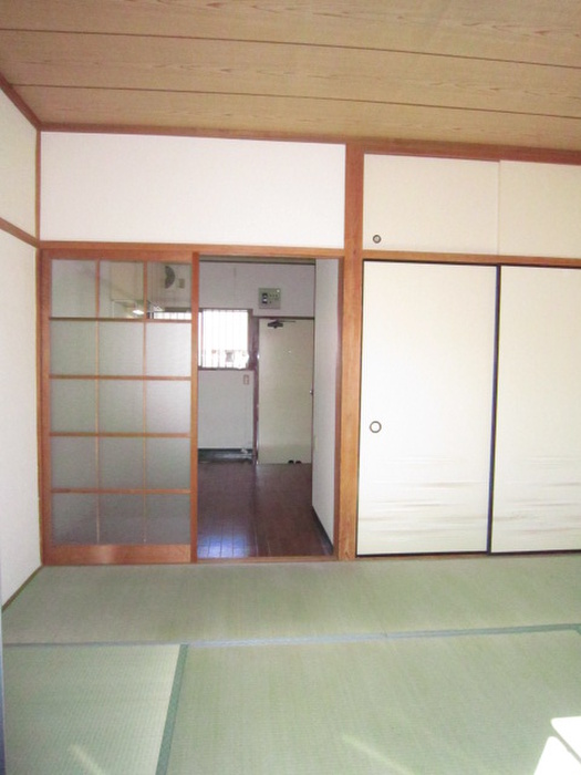 Living and room