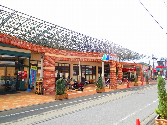 Supermarket. Marufuji Chigase store up to (super) 1317m