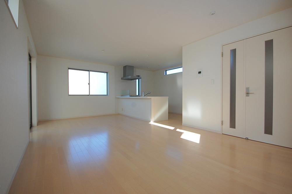 Same specifications photos (living). The company construction cases