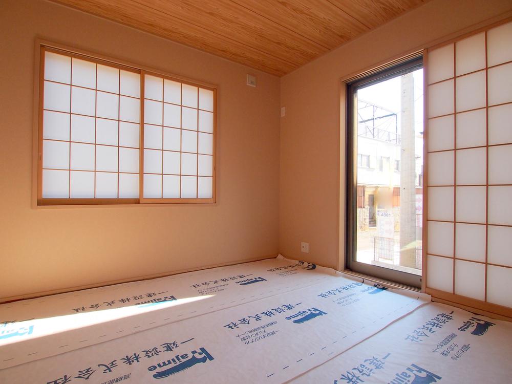 Other introspection. Japanese style room