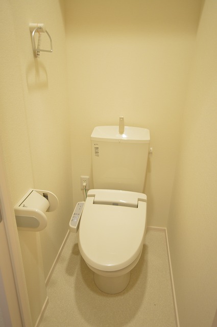 Toilet.  ※ Reference is a picture (other Asahi Kasei properties)