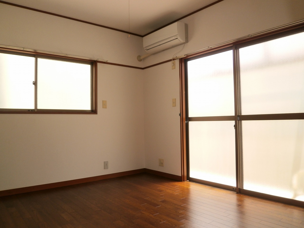 Living and room