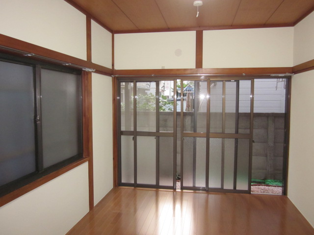 Living and room