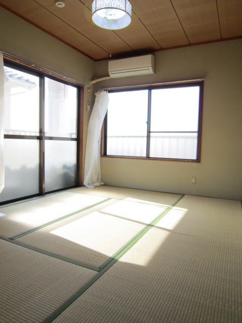 Living and room