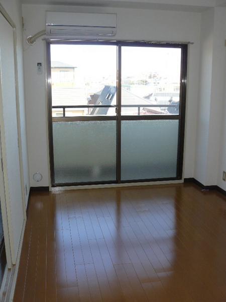 Other room space