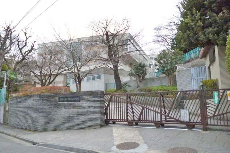 Junior high school. 682m to Ota Ward Omori fourth junior high school