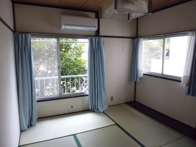Living and room