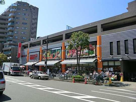 Other. Ozeki (about 600M) It is a popular super there to Ikegami Station.