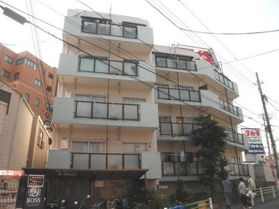 Building appearance. 2-minute walk from the senzoku station