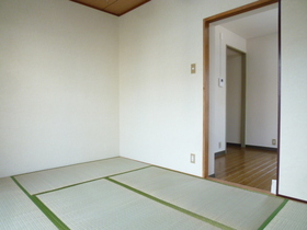 Other. Let's have the rest slowly in the Japanese-style room