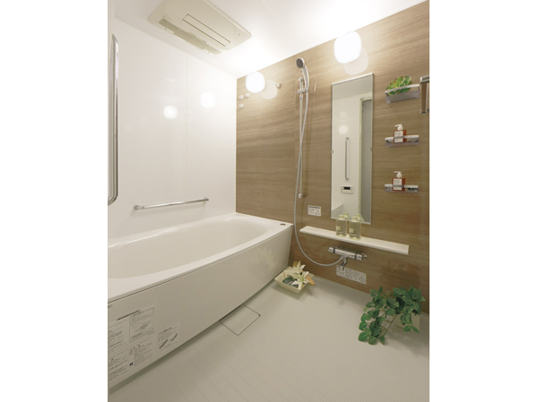 Bathing-wash room.  [Bathroom] Bathroom to heal fatigue of the day, According to the height, To adopt a sliding shower hooks that can height and orientation of the Adjustment, You spend a comfortable bath time.