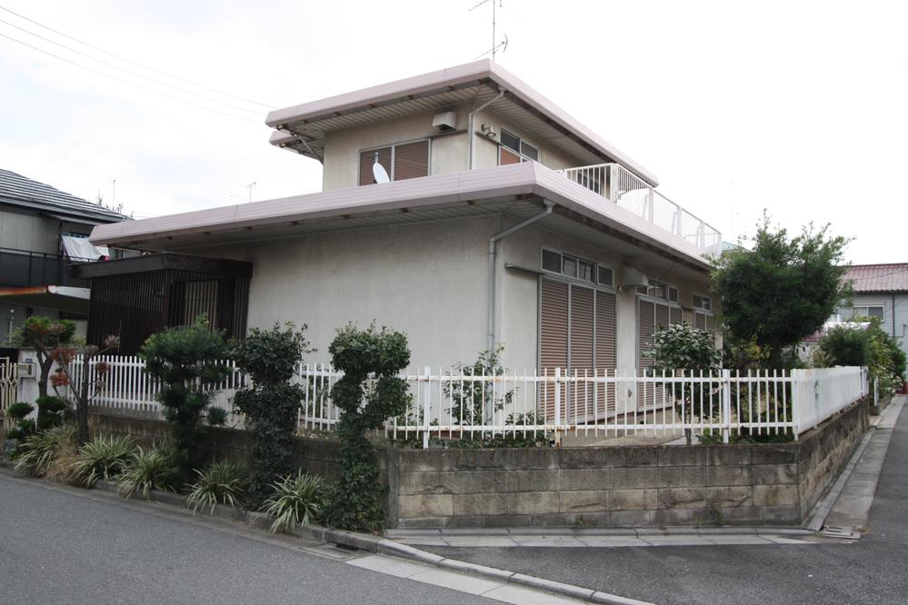 Local land photo. Local (11 May 2013) Shooting For the corner lot, Per yang ・ Daylighting ・ Ventilation is amazing. 